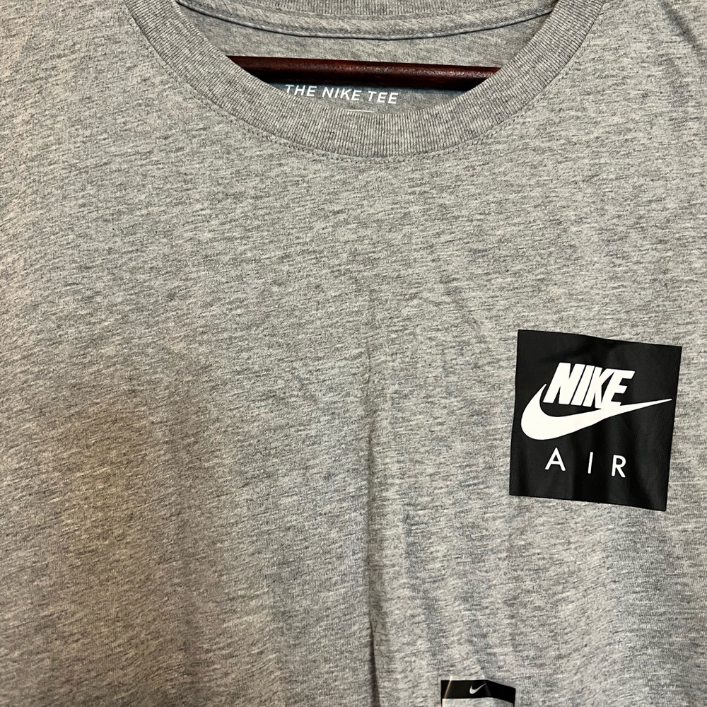 Nike Men Tee
